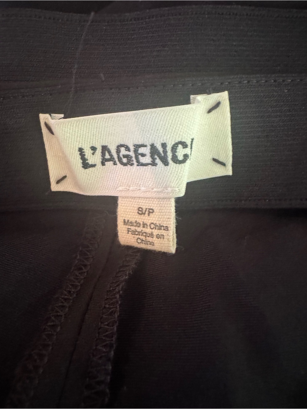 L'AGENCE Black Wide-Leg Trousers - Effortless Silhouette - Picture 6 of 6